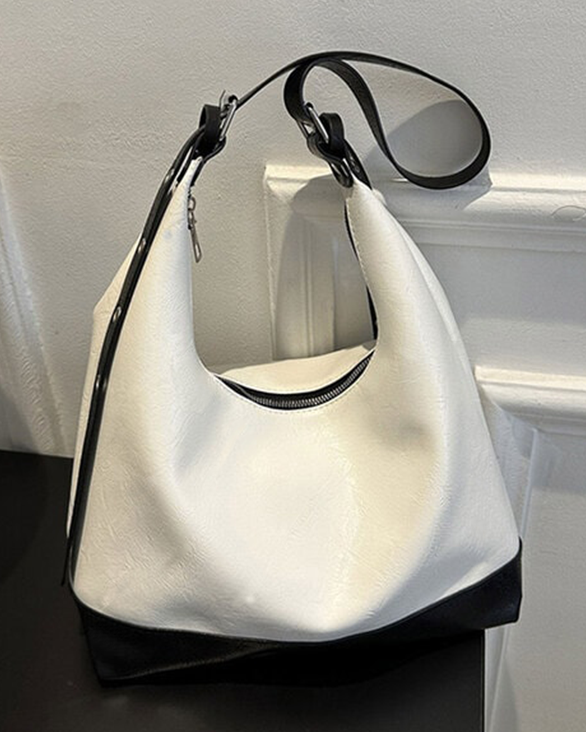 Mia Shoulder Bag